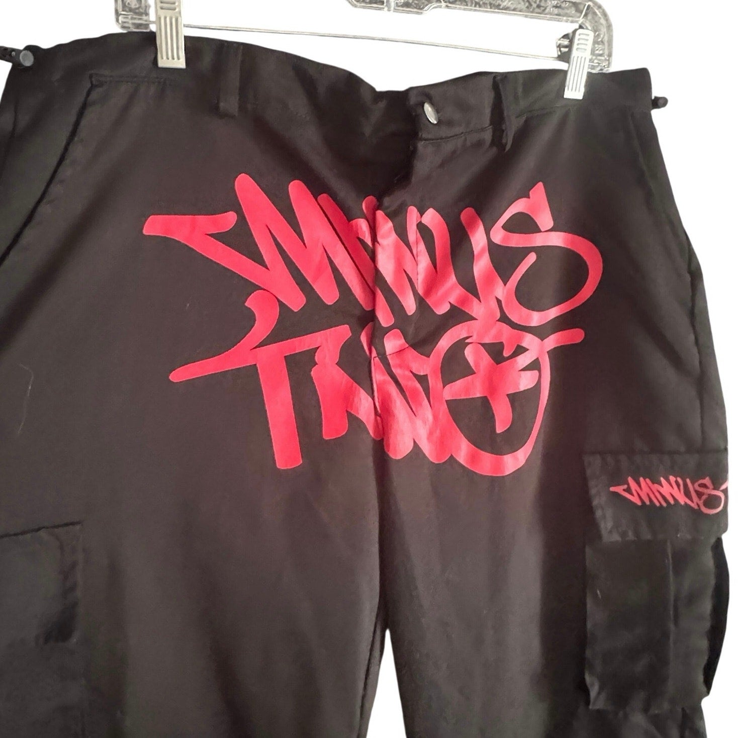 Minus Two Cargo Jogger Pants Men’s Black Red Graffiti Y2K Techwear Size