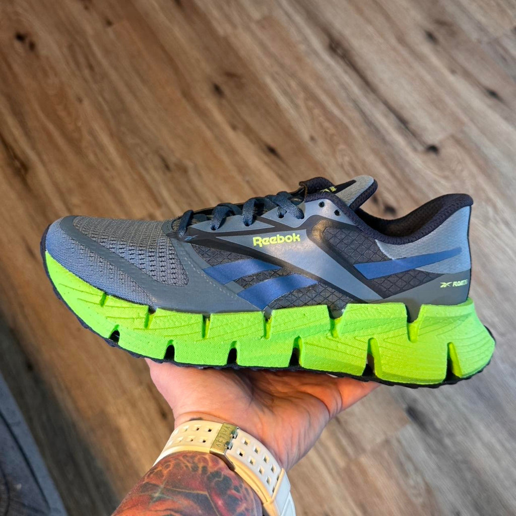 Reebok Zig Kinetica 2 Gray Neon Green Running Shoes Mens Sz 8 Athletic