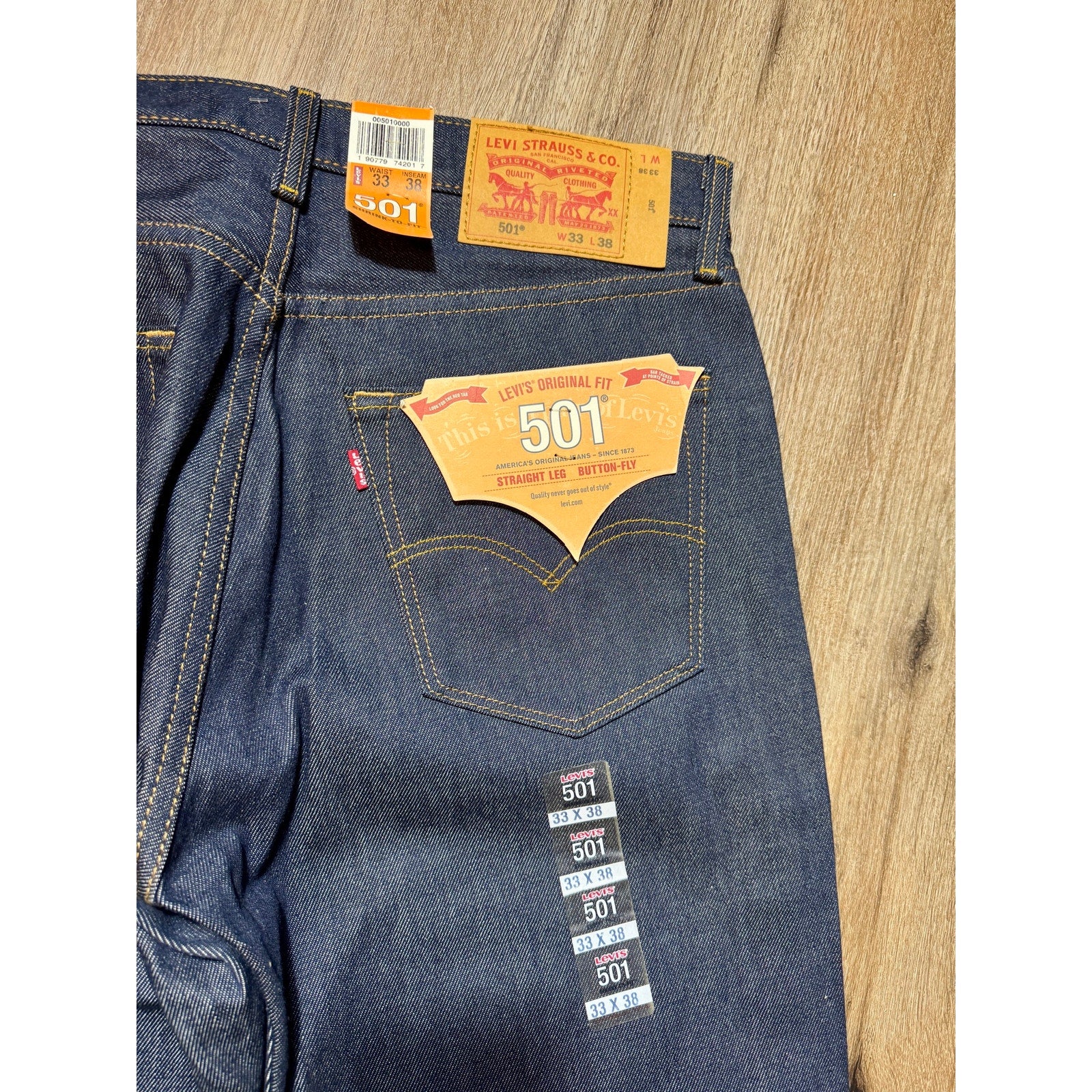 Levi’s 501 STF Shrink To Fit Raw Denim Button Fly Jeans W33x38 NWT 2017 New Y2K