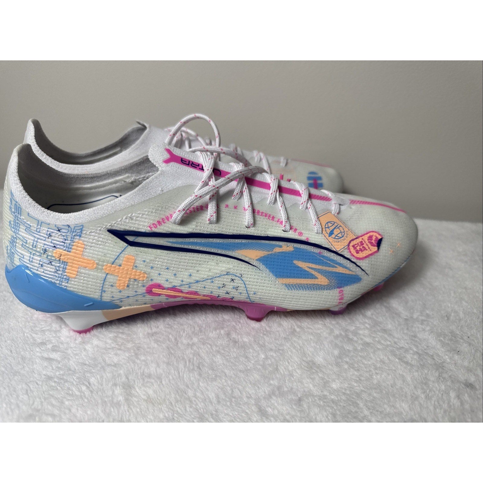 Puma Ultra Ultimate FG/AG Soccer Cleats White Pink Blue Size 9.5 108063-01 Rare