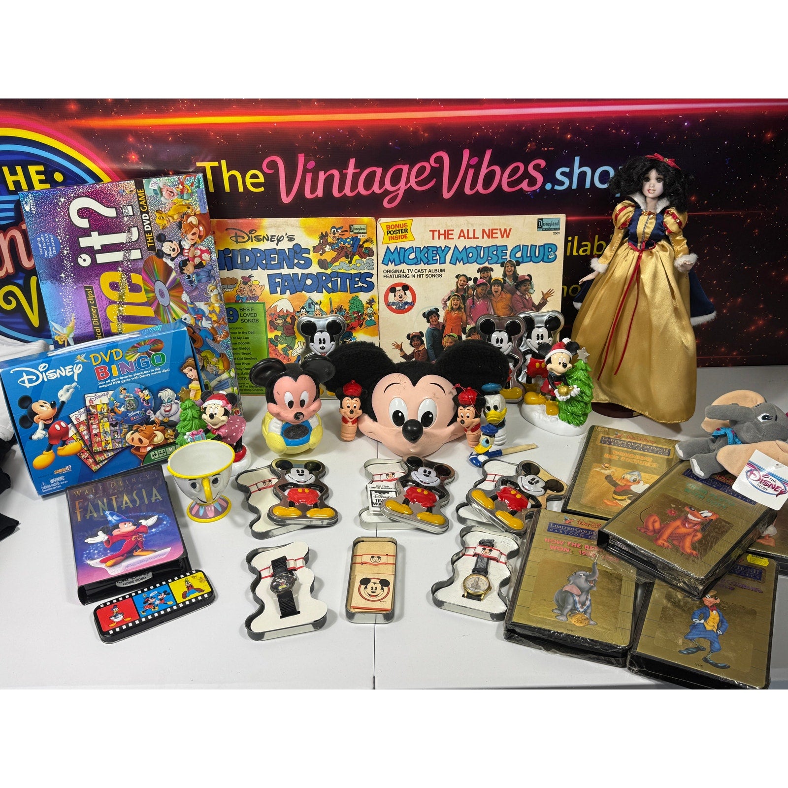 Rare Vintage 80s-90s Disney Collectibles Mega Lot Mickey Watches VHS Disneyana