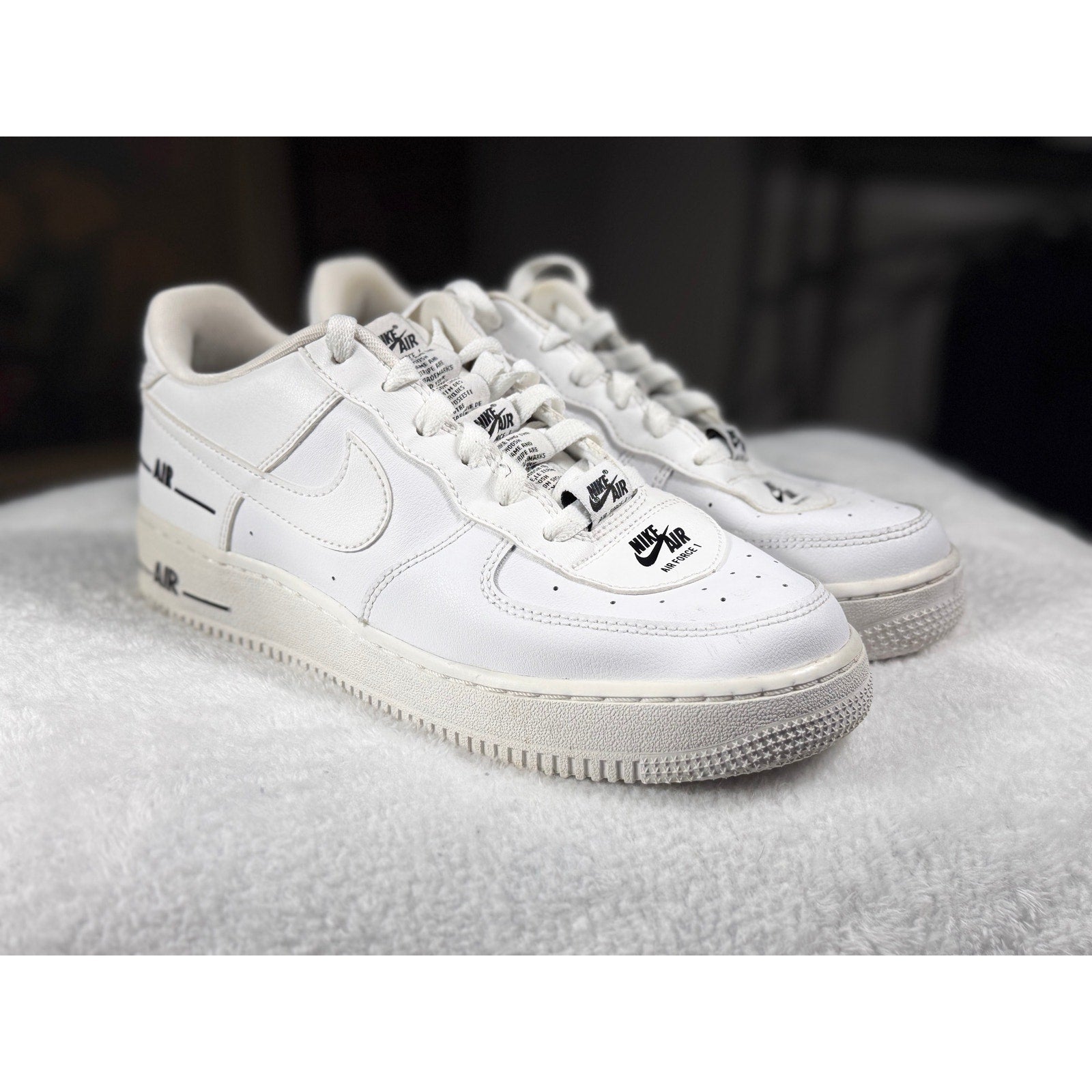 Nike Air Force 1 Low White Black Outline CJ4092-100 Youth Sz 7Y Men 7 Women 8.5
