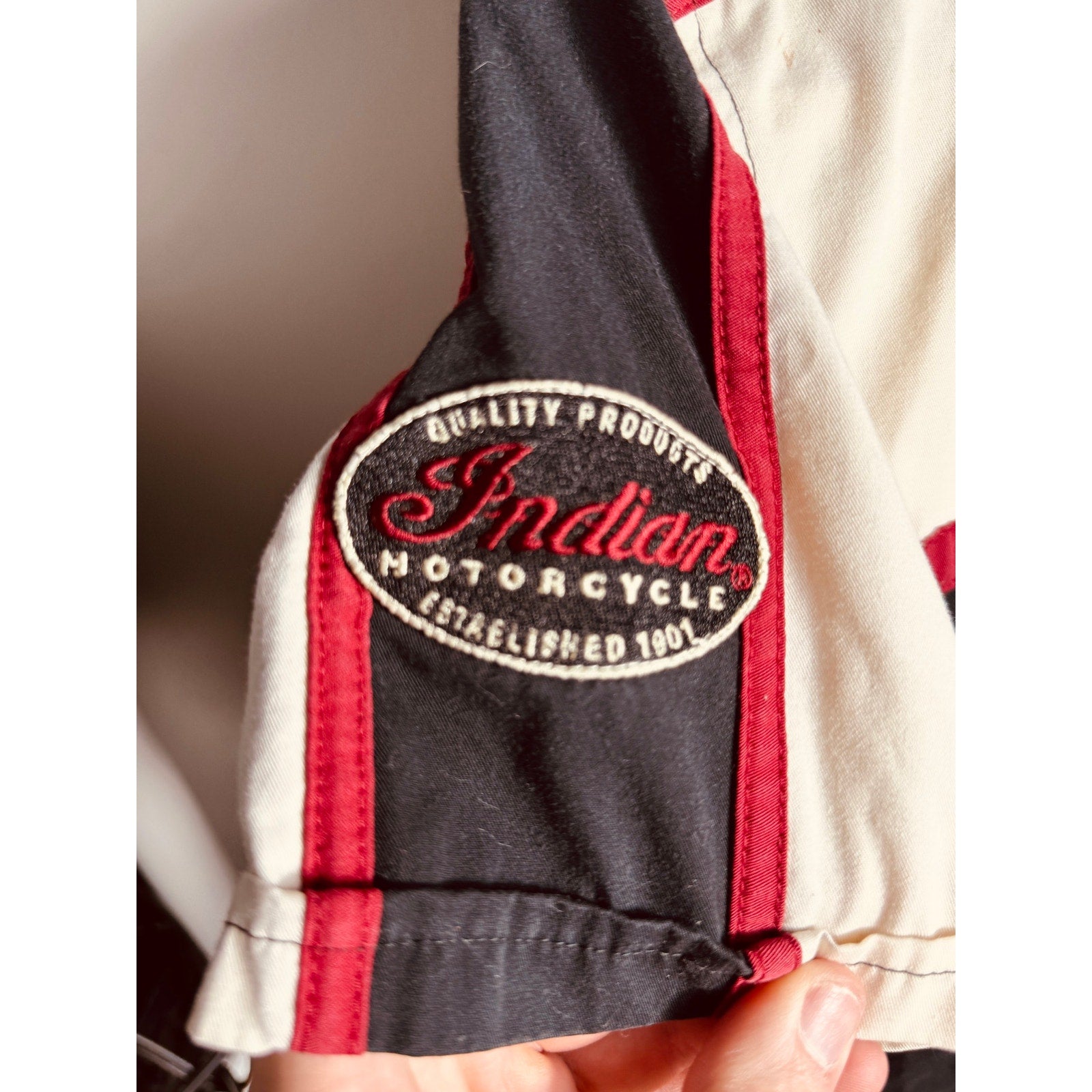 Indian Motorcycle Women’s Medium Button Up Garage Shop Shirt Black Red Biker