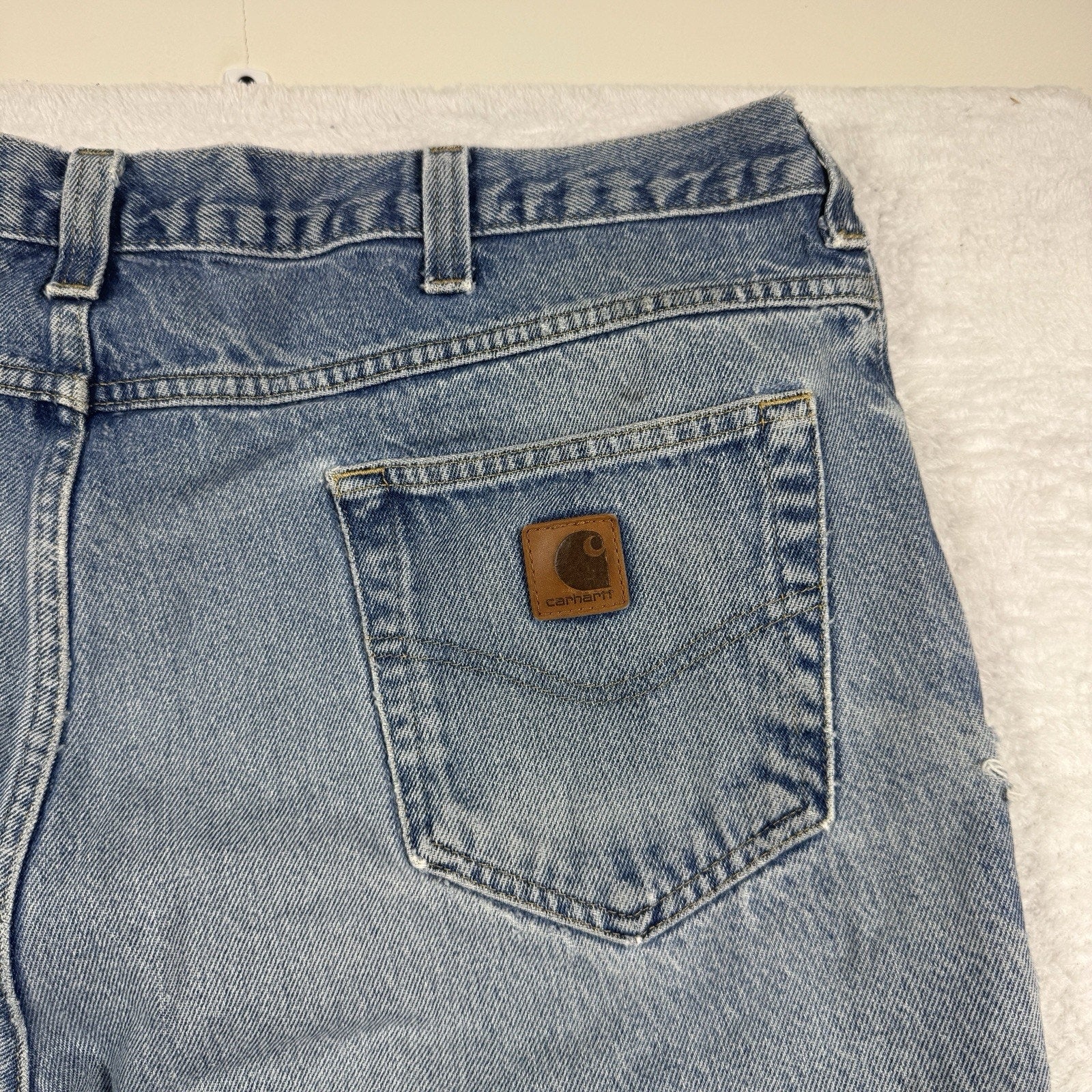 Carhartt B42 Relaxed Fit Jeans Mens 40x30 Distressed Workwear Denim Made Mexico
