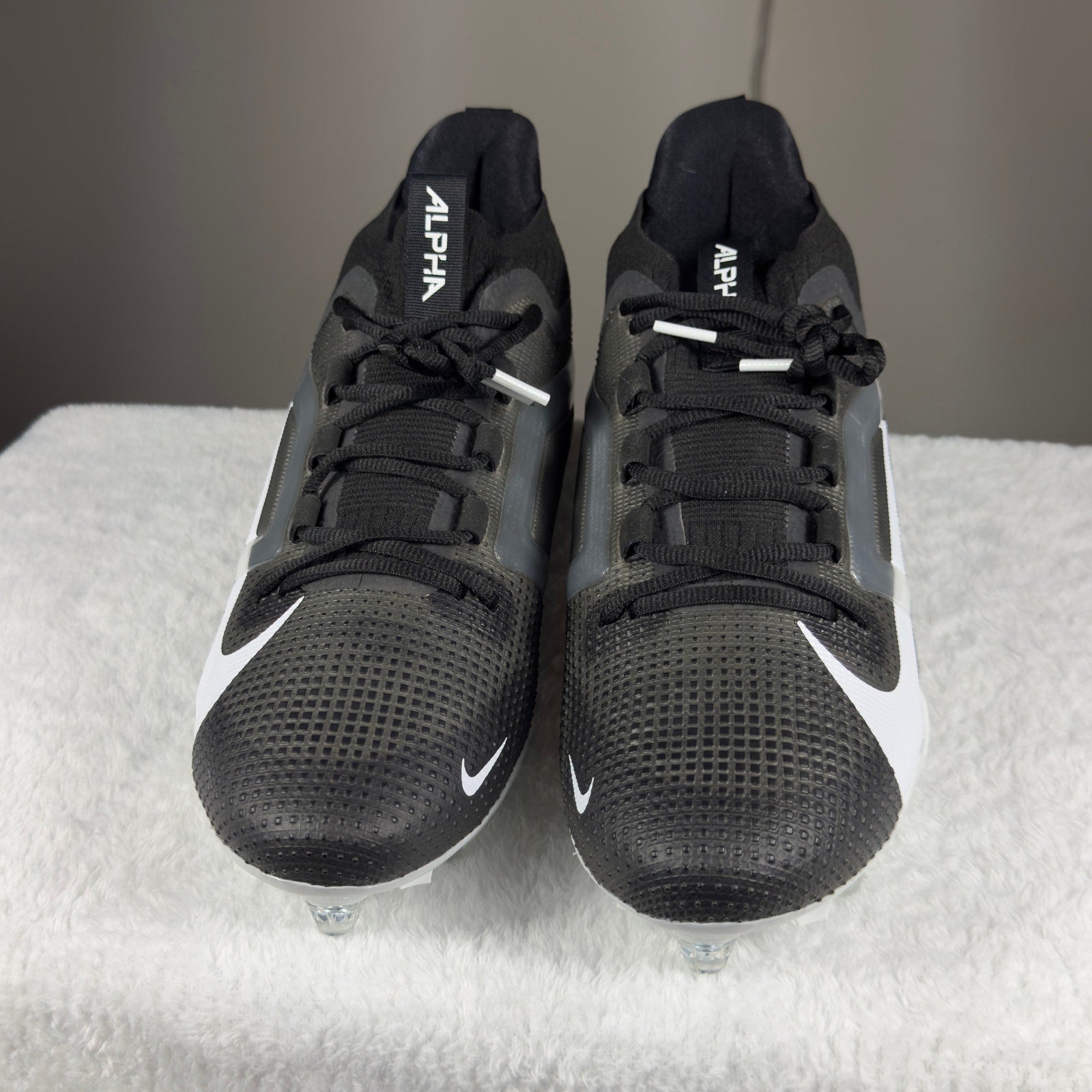 Nike Alpha Menace 4 Elite Football Cleats Black White HF5690-001 Sz 12