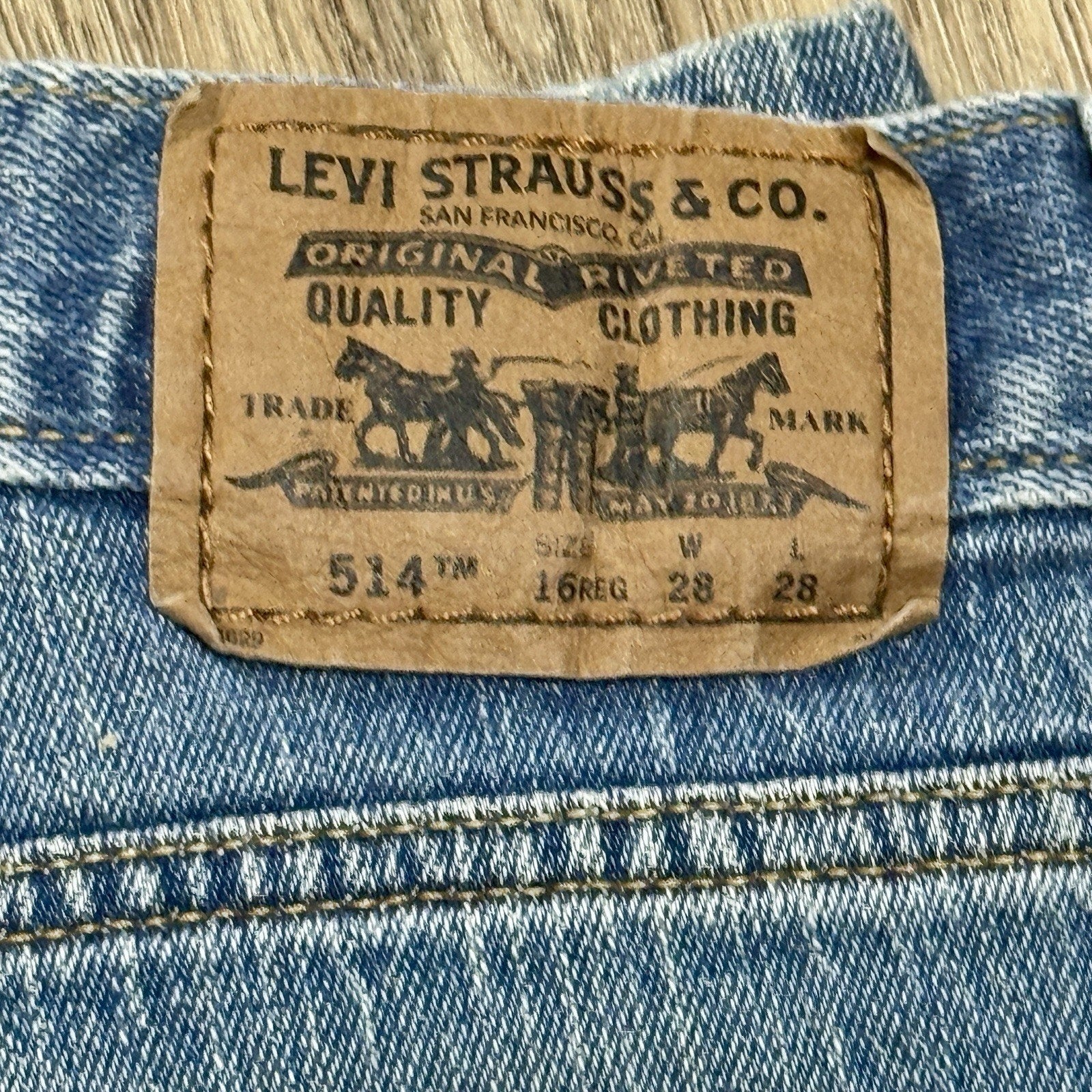 Levi's 514 Slim Straight Jeans Mens 28x28 Boys 16 Regular Light Wash Denim