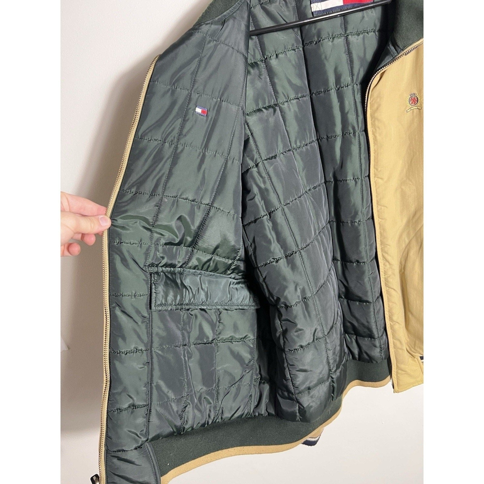 VTG 90s Tommy Hilfiger Reversible Bomber Jacket Tan Green L/XL Puffer Coat Y2K