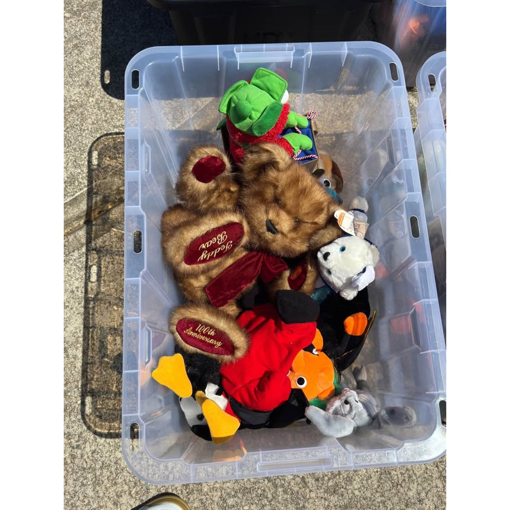 Massive Plush Lot (6 Full Totes) Vintage 80s 90s Build A Bear Cabbage Patch + Characters
