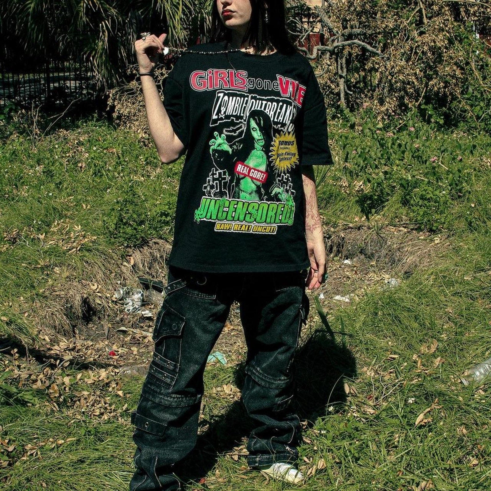 Vtg Girls Gone Vile Zombie Outbreak Uncensored T Shirt XL Black Goth