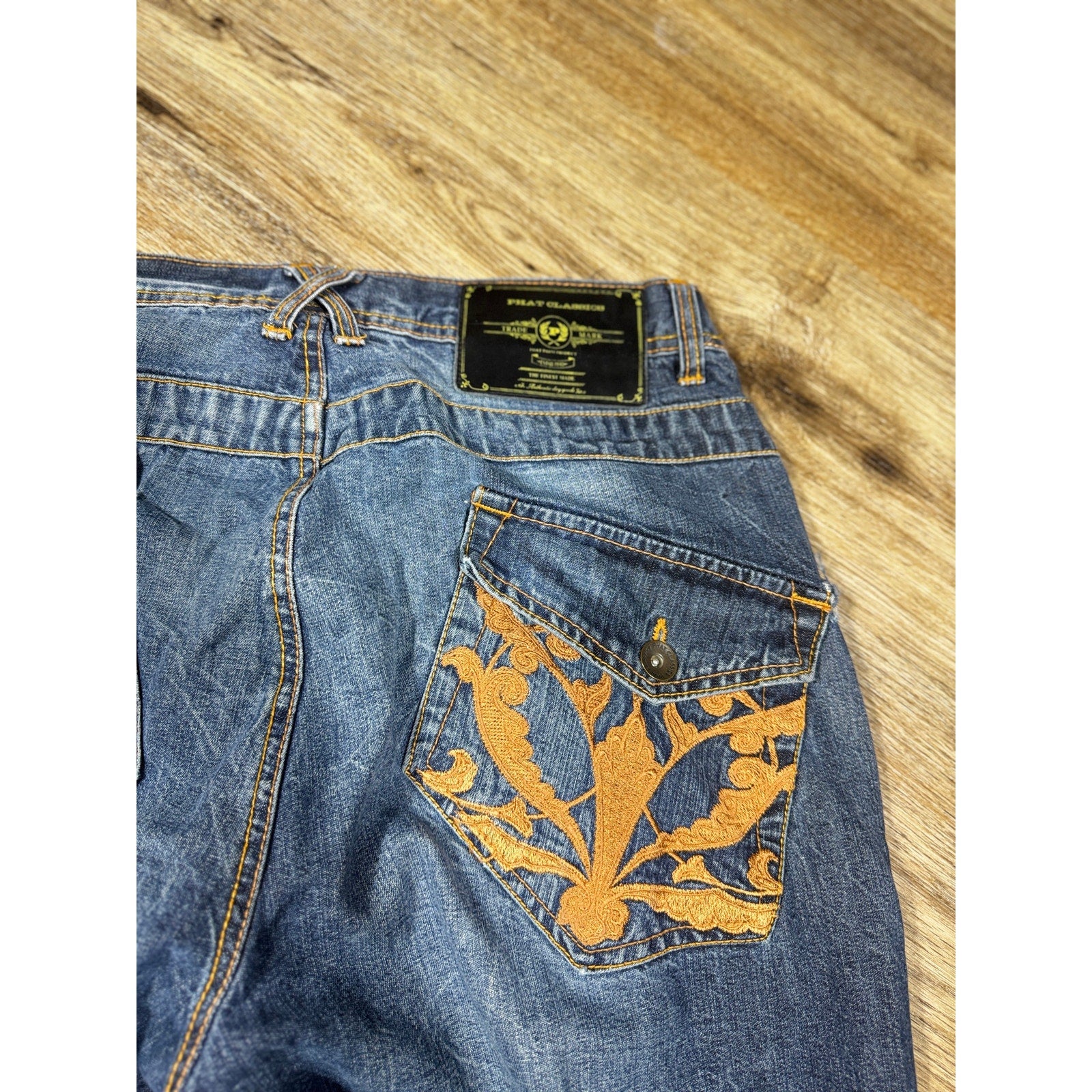 Phat Farm Classics Embroidered Flap Pocket Bootcut Jeans Men’s Size 38x34 Y2K