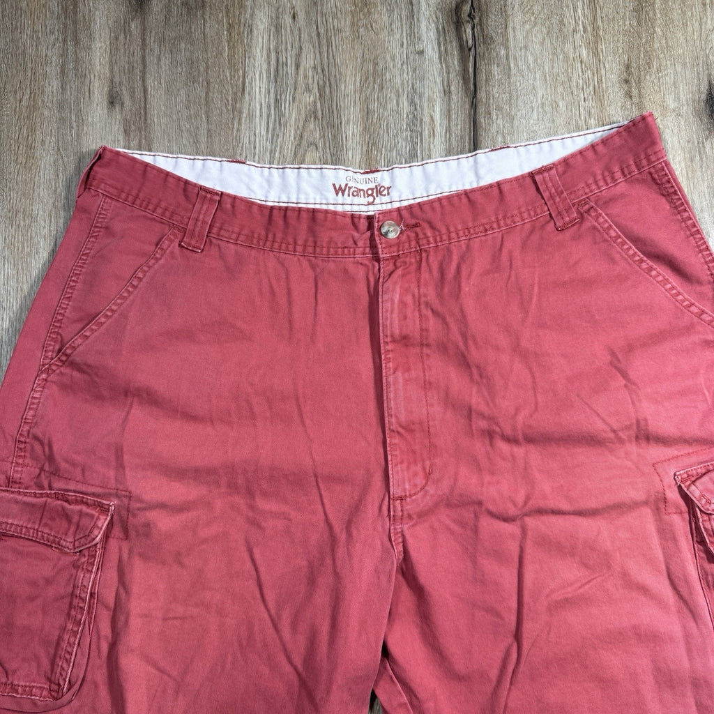 Wrangler Mens Size 42 Red Cargo Casual Comfort Cotton Shorts