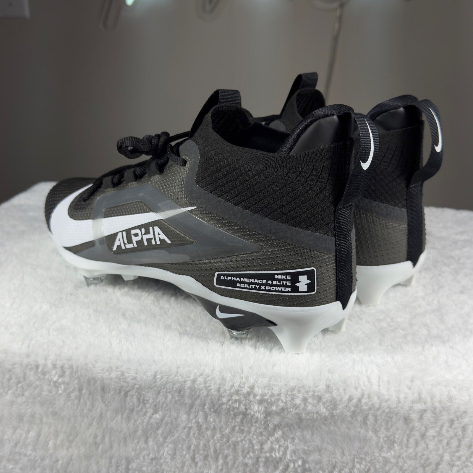 Nike Alpha Menace 4 Elite Football Cleats Black White HF5690-001 Sz 12