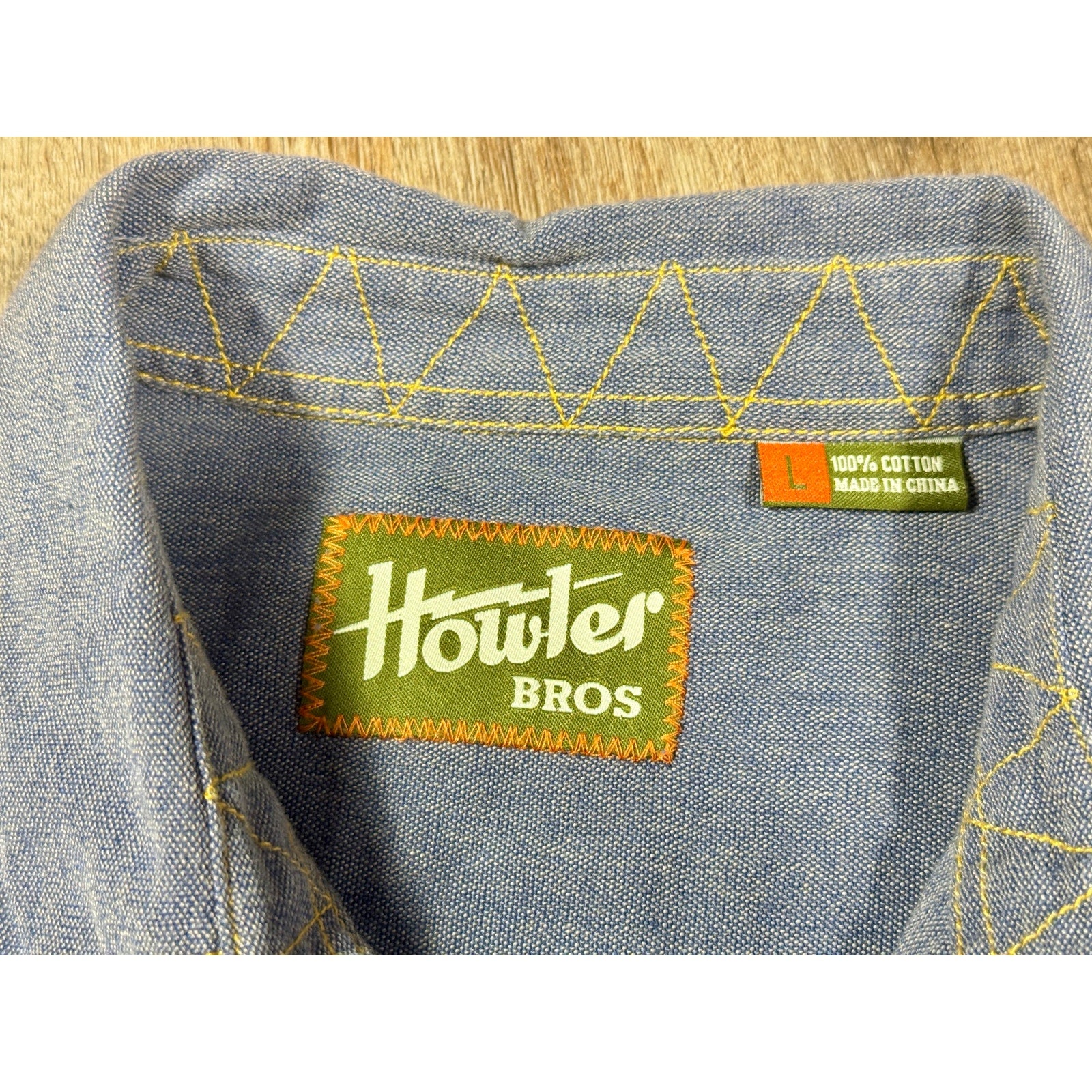 Howler Bros x Clutch Chambray Work Shirt Men’s Large Blue Rare Patch Button Up