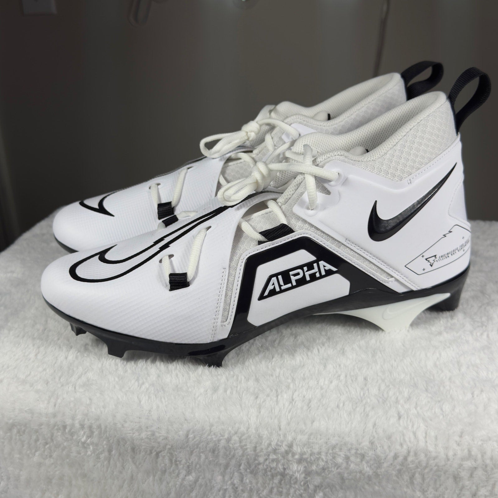 Nike Alpha Menace Pro 3 WD Mid PE Football Cleats White Black DH3292-100 Men13 W