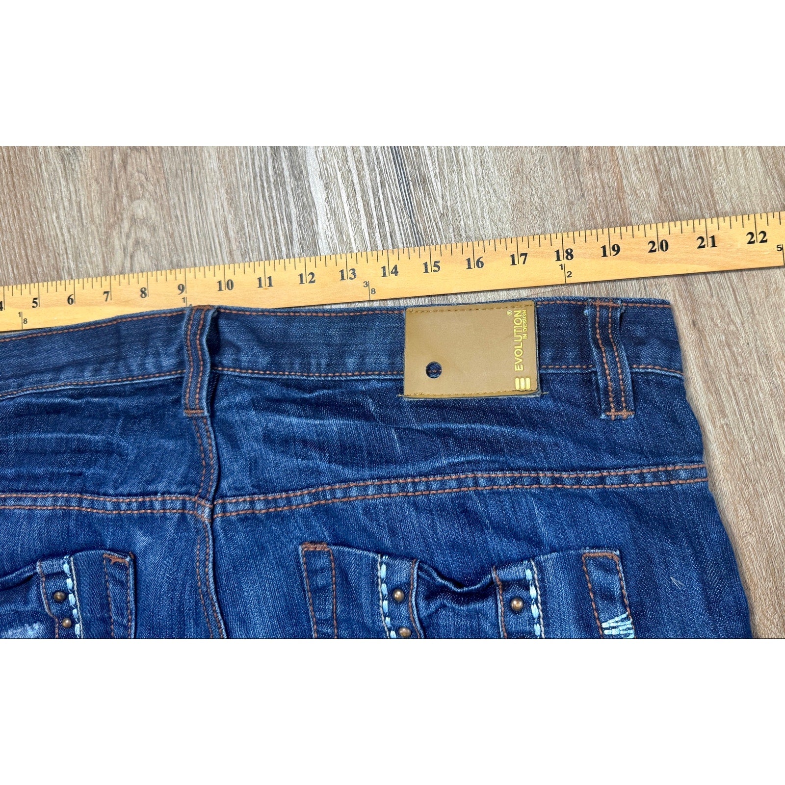 Evolution In Design Y2K Baggy Jeans Men’s 40x32 Distressed Studded Denim