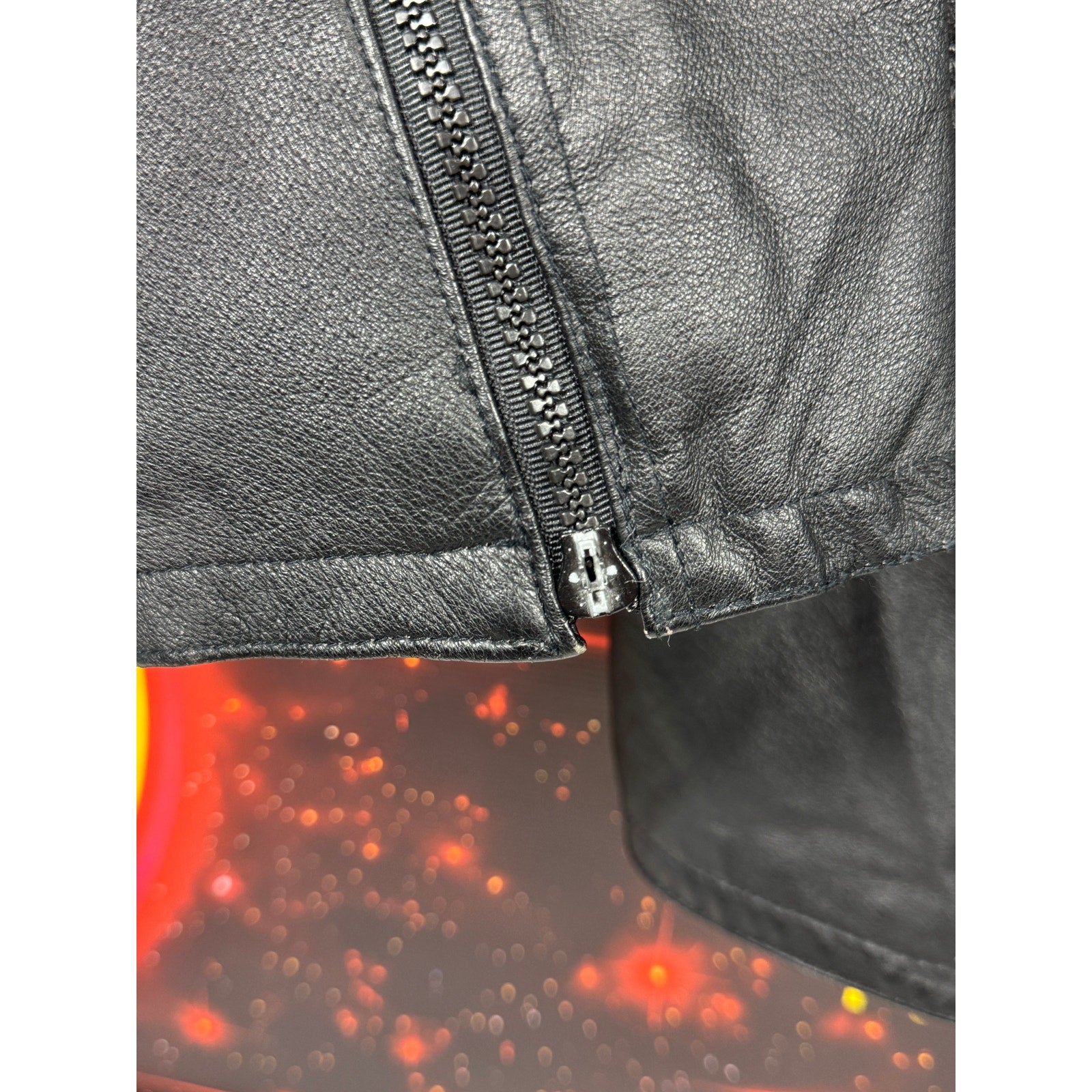 Men's Vintage Wilda Genuine Leather Black Motorcycle Jacket Made in USA Large