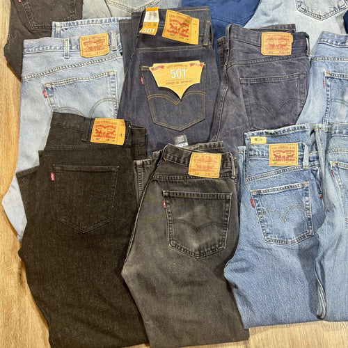 28 Pair Levi’s Jeans Lot 501 505 511 512 541 550 560 NWT USA Reseller Denim Lot