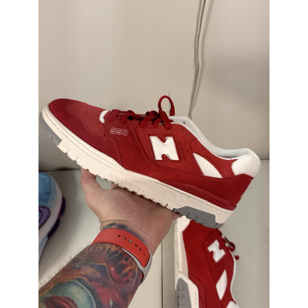 New Balance 550 Suede Team Red BB550VND Men’s 11.5 Retro Low Basketball Sneaker