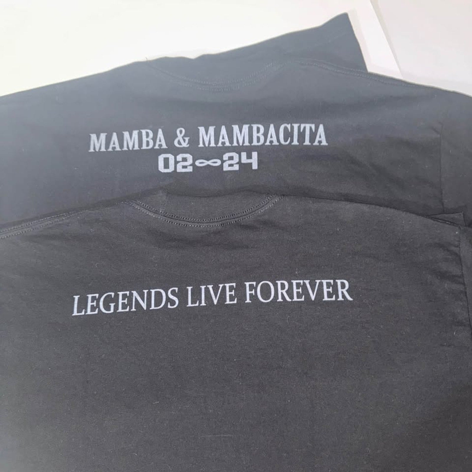 Kobe Bryant Gianna Mamba Mambacita Memorial T-Shirt Lot of 2 Size Large
