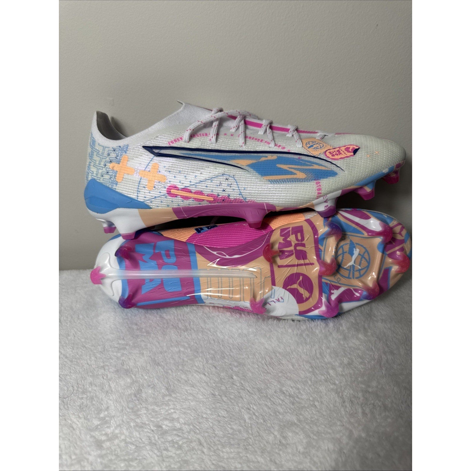 Puma Ultra Ultimate FG/AG Soccer Cleats White Pink Blue Size 9.5 108063-01 Rare