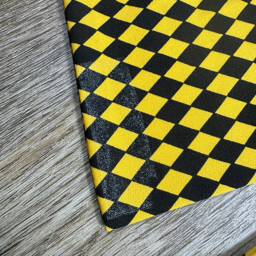 Vtg Rakkei Rama World Geometric Checkered Flight Scarf Yellow Black USA 41.5”