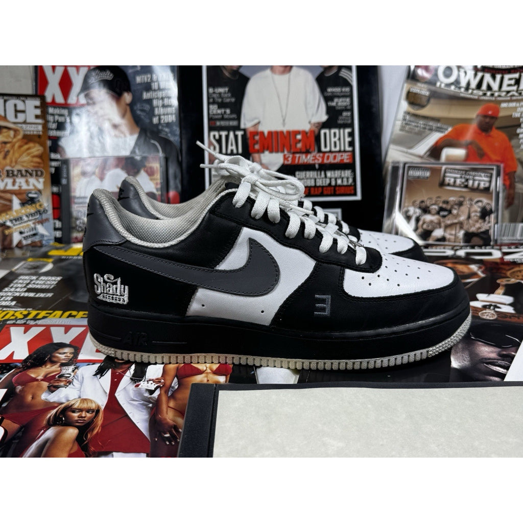 1/50 Nike Air Force 1 Eminem x Shady Records 10.5 2004 Friends & Family Only AF1