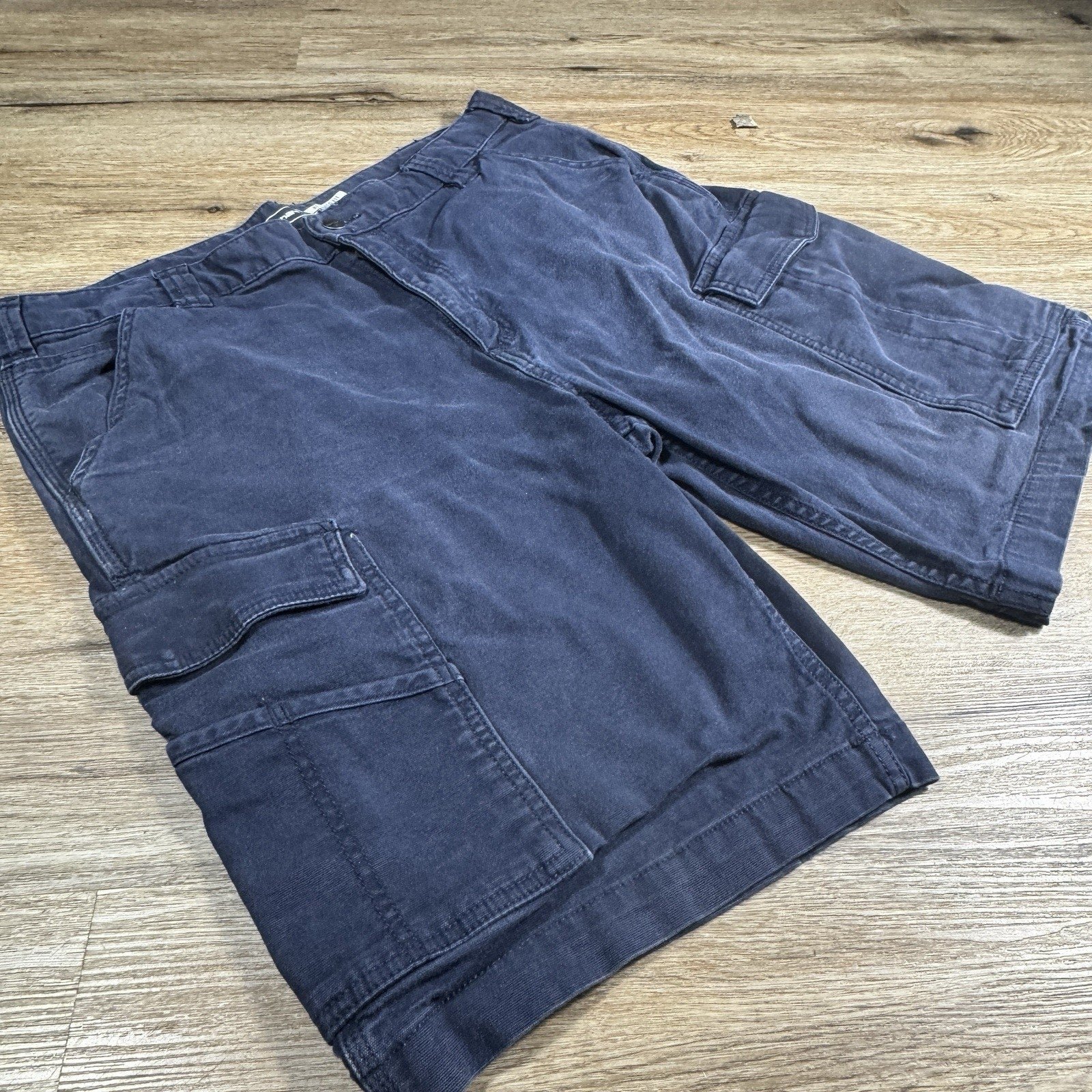 Carhartt Rugged Flex Cargo Work Shorts Men's 34 x 9.5 Navy Relaxed Fit Canvas