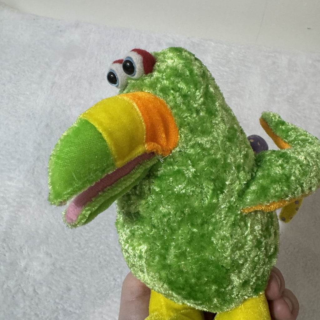 Vtg Sugar Loaf Tropical Toucan Parrot Plush Bird Stuffed Animal Carnival Prize 8