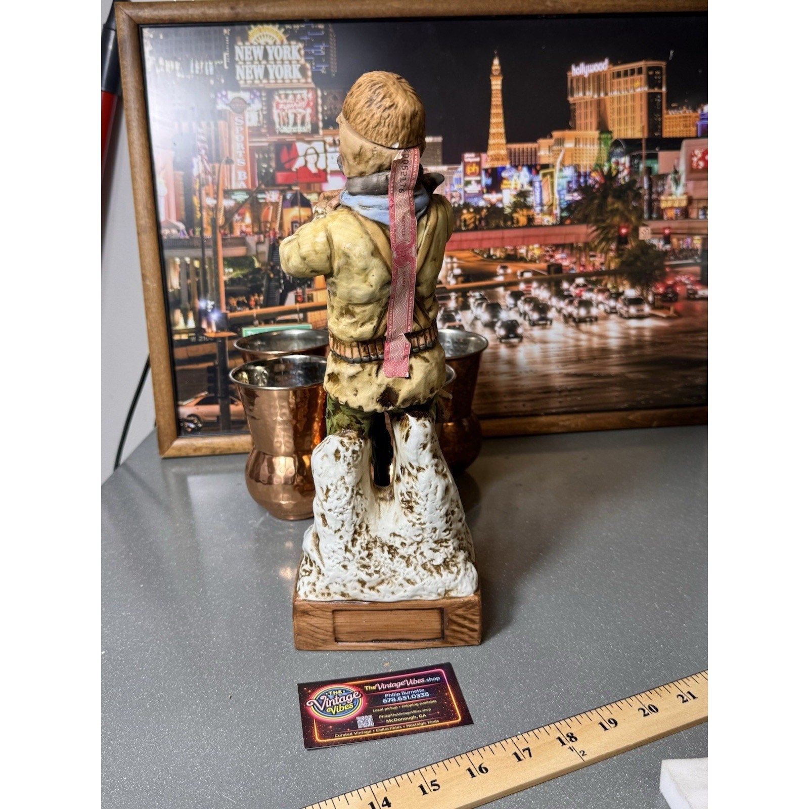 Vtg 1976 Homan The Buffalo Hunter Decanter C.M. Russell Japan 13in Western Bar
