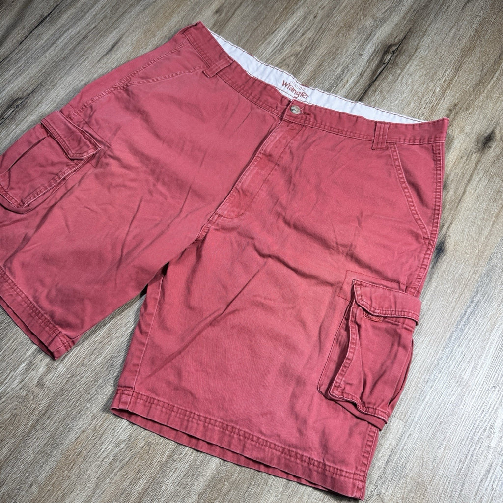 Wrangler Mens Size 42 Red Cargo Casual Comfort Cotton Shorts