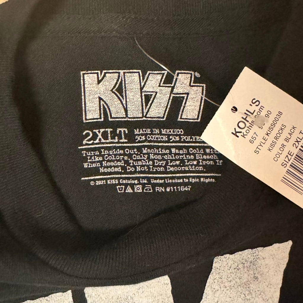 Nwt black kiss