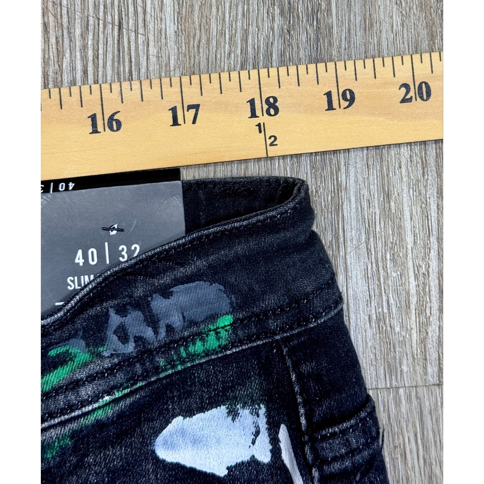 Switch Remarkable Distressed Paint Splatter Jeans Men’s 40x32 Slim Taper Black Denim NWT