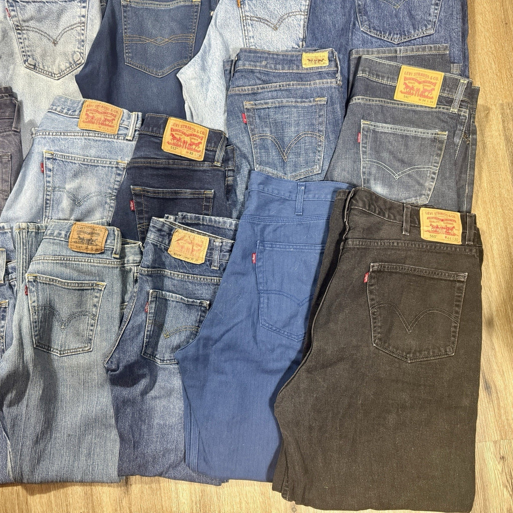 28 Pair Levi’s Jeans Lot 501 505 511 512 541 550 560 NWT USA Reseller Denim Lot