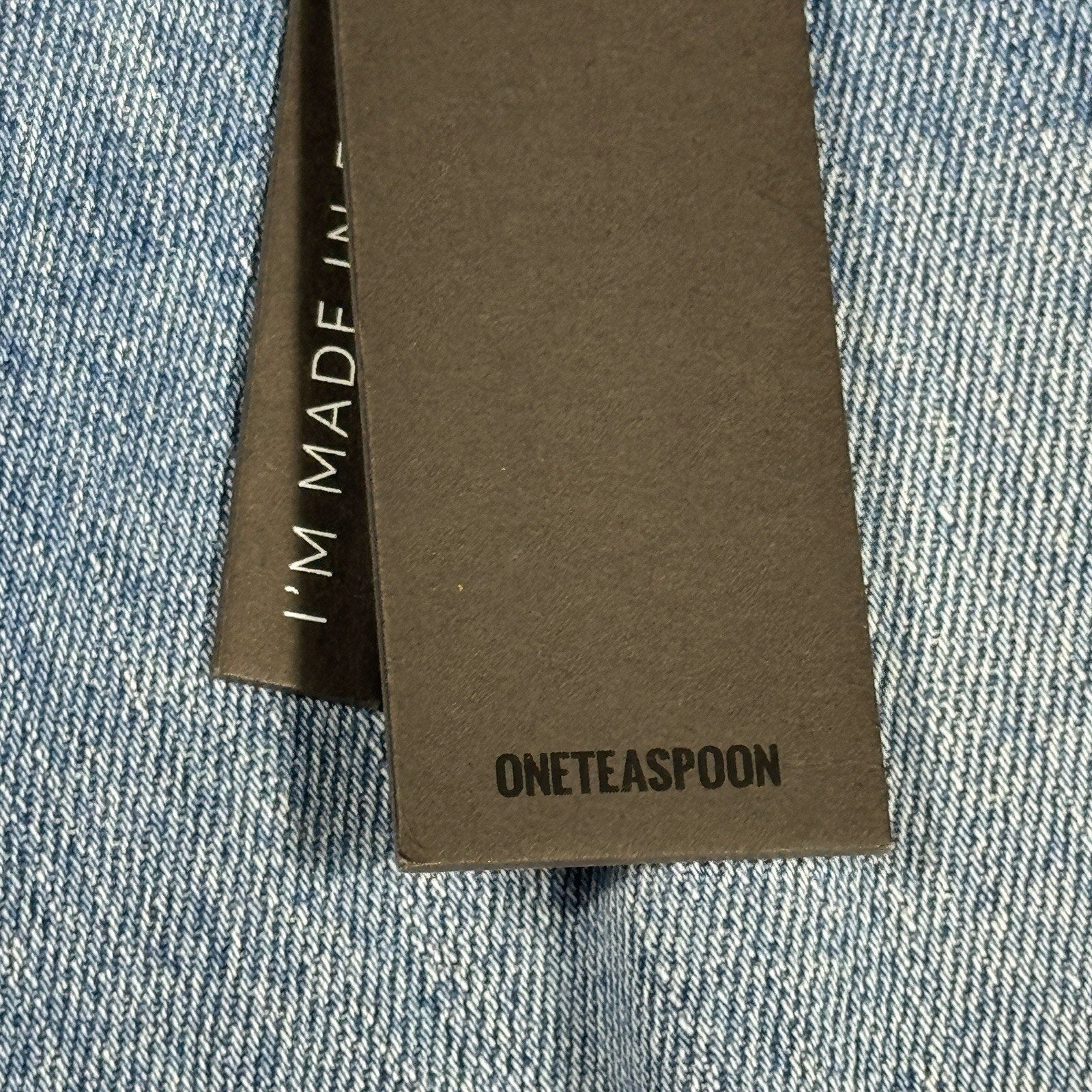 OneTeaspoon Stevies Boyfriend Denim Shorts BNWT Womens 31 34 Pacifica Distressed