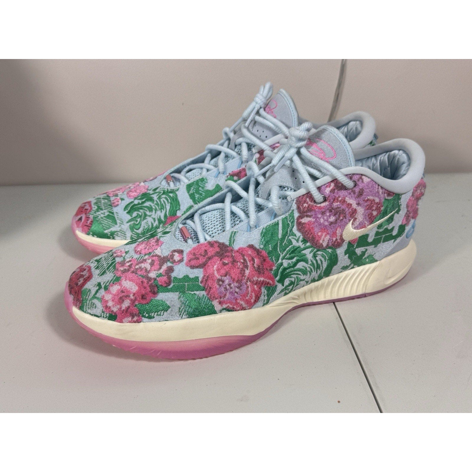 Nike LeBron 21 Premium EP Pearl of Z Grandma’s Couch Pack PE Size 18 FV7276-401