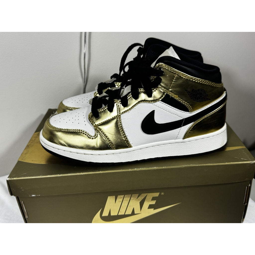Nike Air Jordan 1 Mid SE Metallic Gold DC1420-700 GS Size 7Y 7 Used