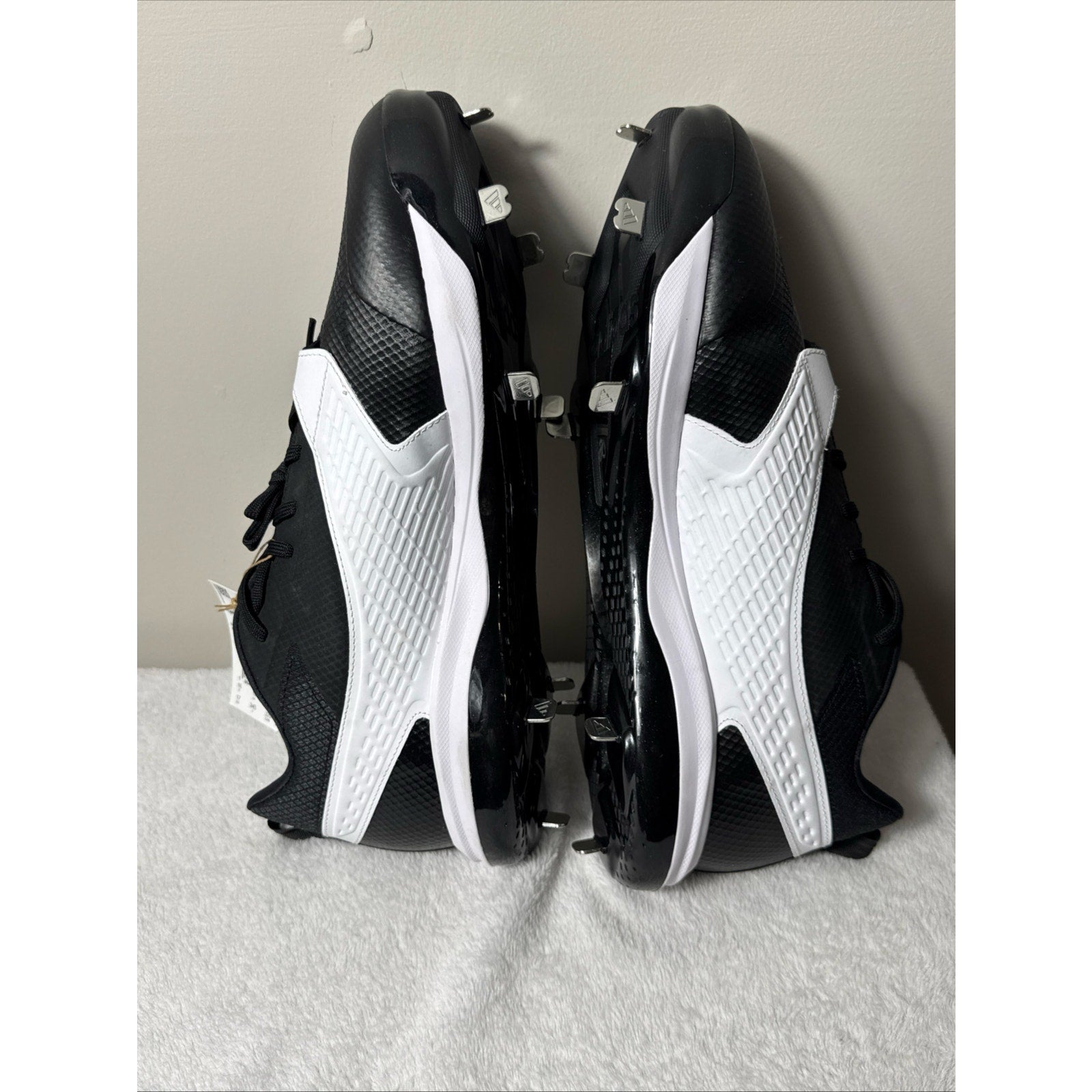 adidas Icon 8 baseball cleats men’s size 17 black silver white NWT metal spikes