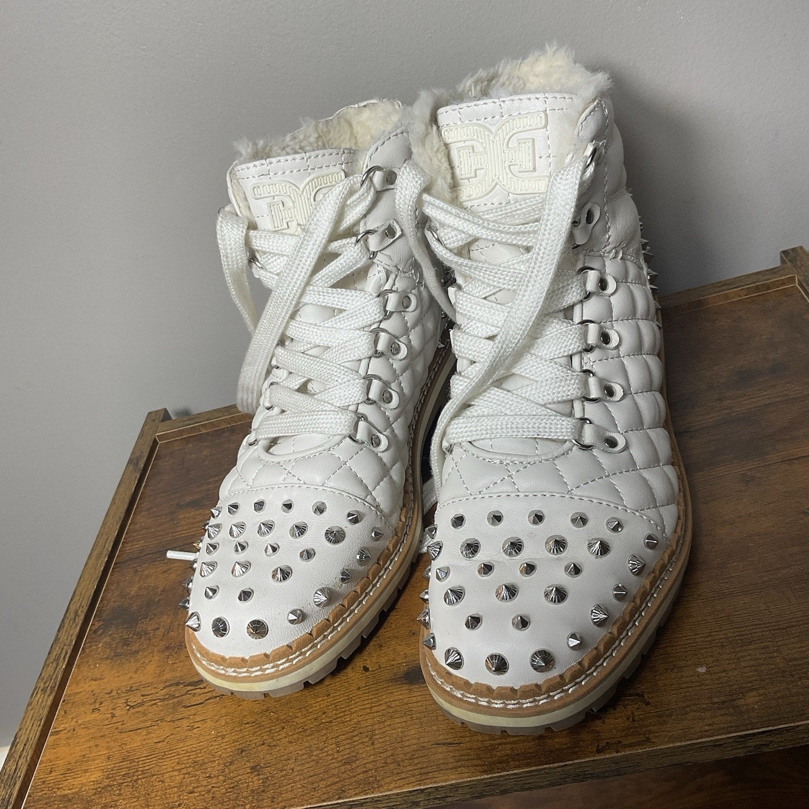 Women’s Sz 8.5 Sam Edelman Cold Weather Bren Studded Combat Boot White Punk