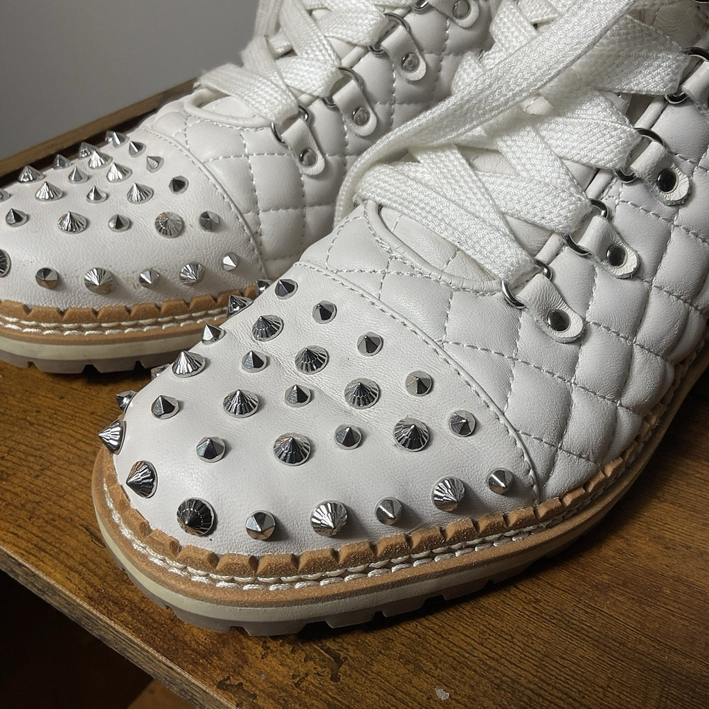 Women’s Sz 8.5 Sam Edelman Cold Weather Bren Studded Combat Boot White Punk
