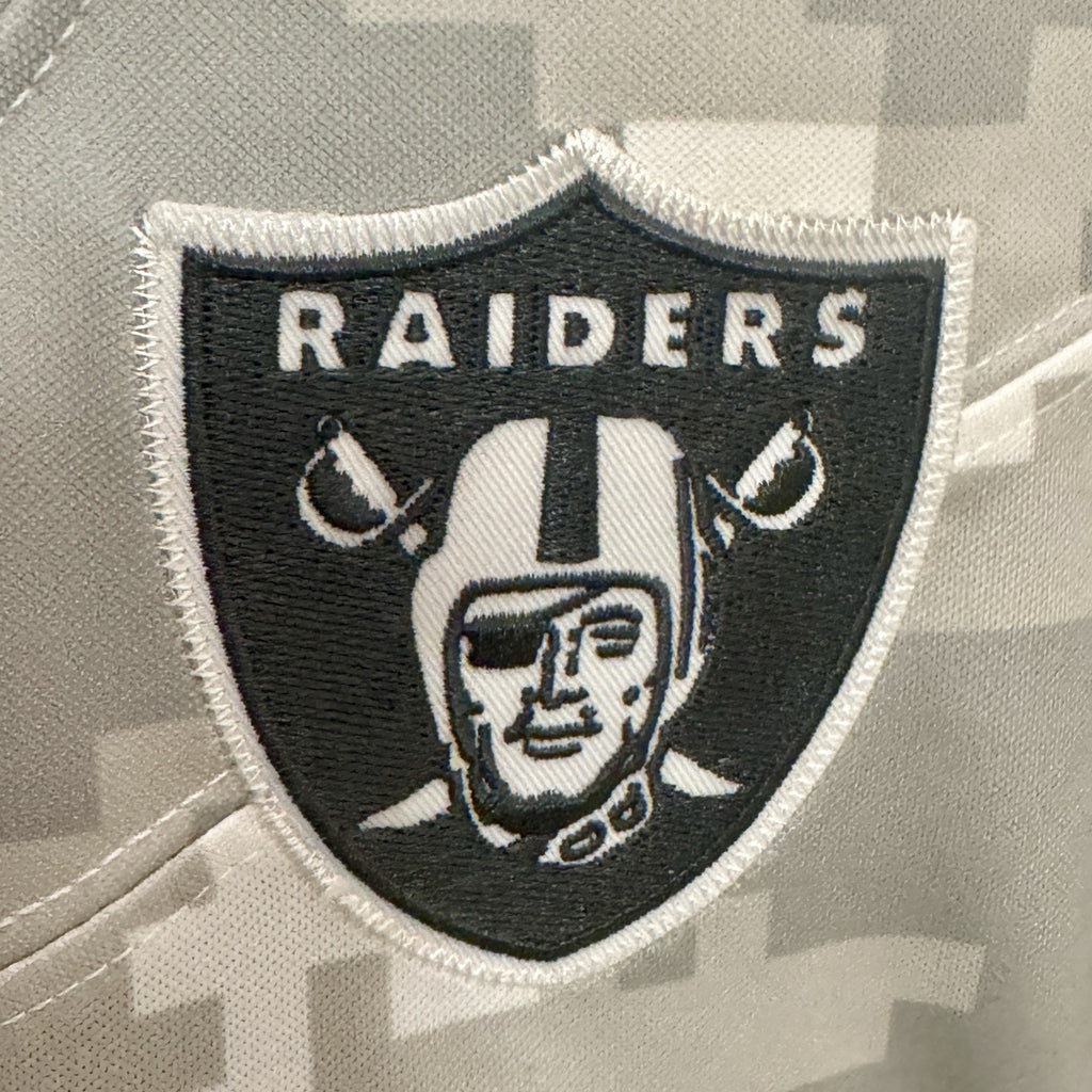 Nike Maxx Crosby Raiders Military Salute to Service NFL Limited Jersey Men S NWT