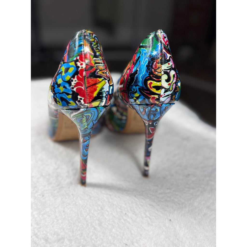 Shoe Republic LA Graffiti Print Stiletto Heels Women’s Size 6.5 7 Pointed Toe Pumps