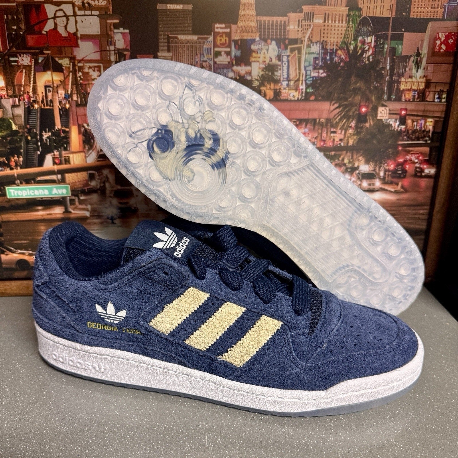 adidas Forum Low Georgia Tech Yellow Jackets Men’s 9 Sneakers Casual Shoes NCAA