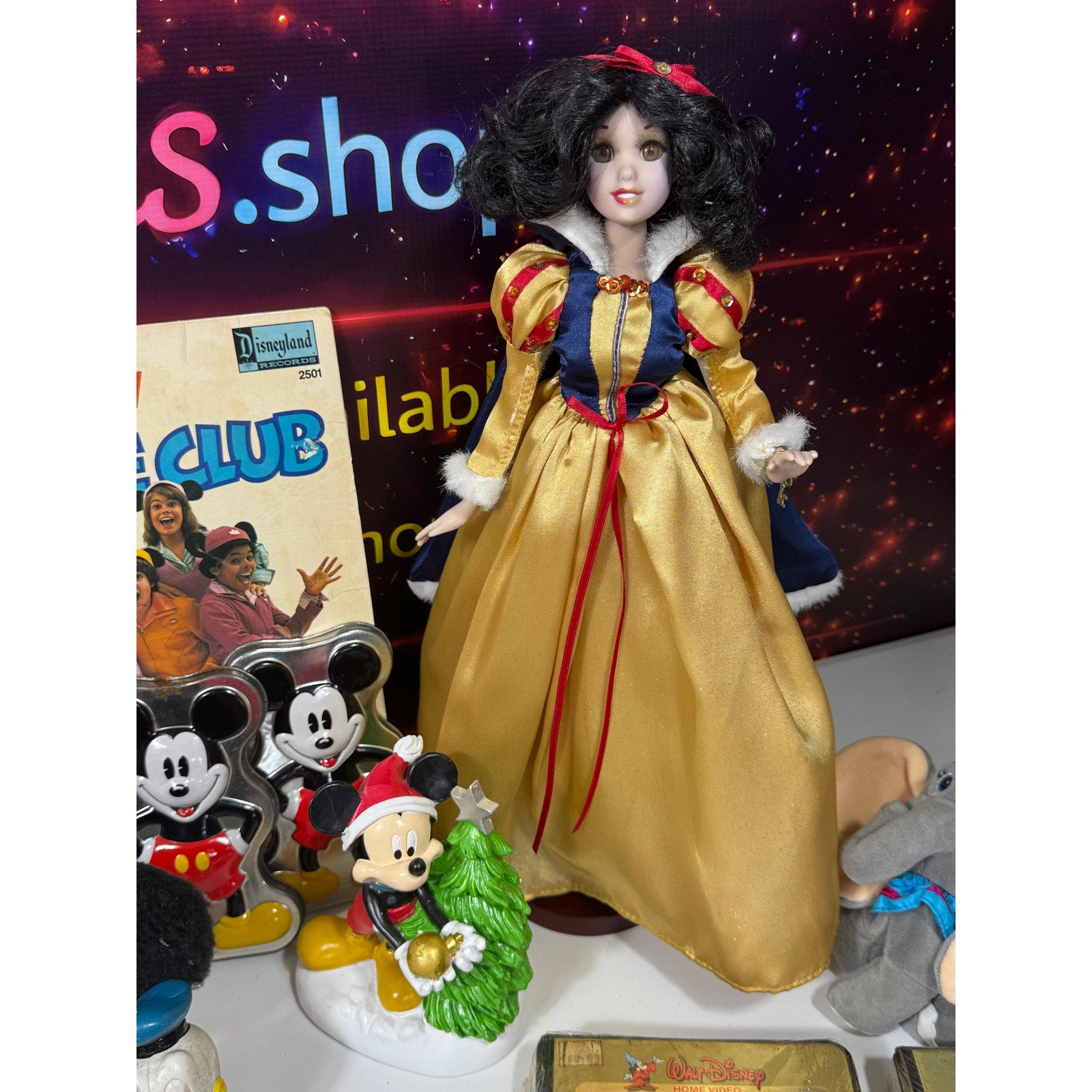 Rare Vintage 80s-90s Disney Collectibles Mega Lot Mickey Watches VHS Disneyana