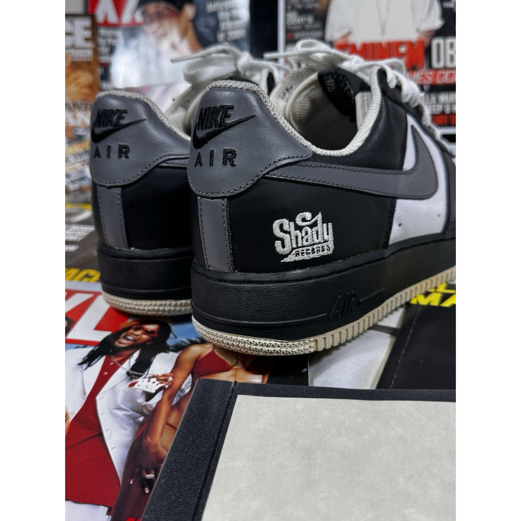 1/50 Nike Air Force 1 Eminem x Shady Records 10.5 2004 Friends & Family Only AF1