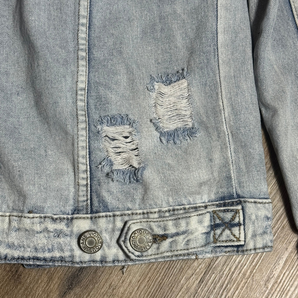Victorious Distressed Light Wash Denim Trucker Jacket Men’s Small Cotton Vtg Y2K