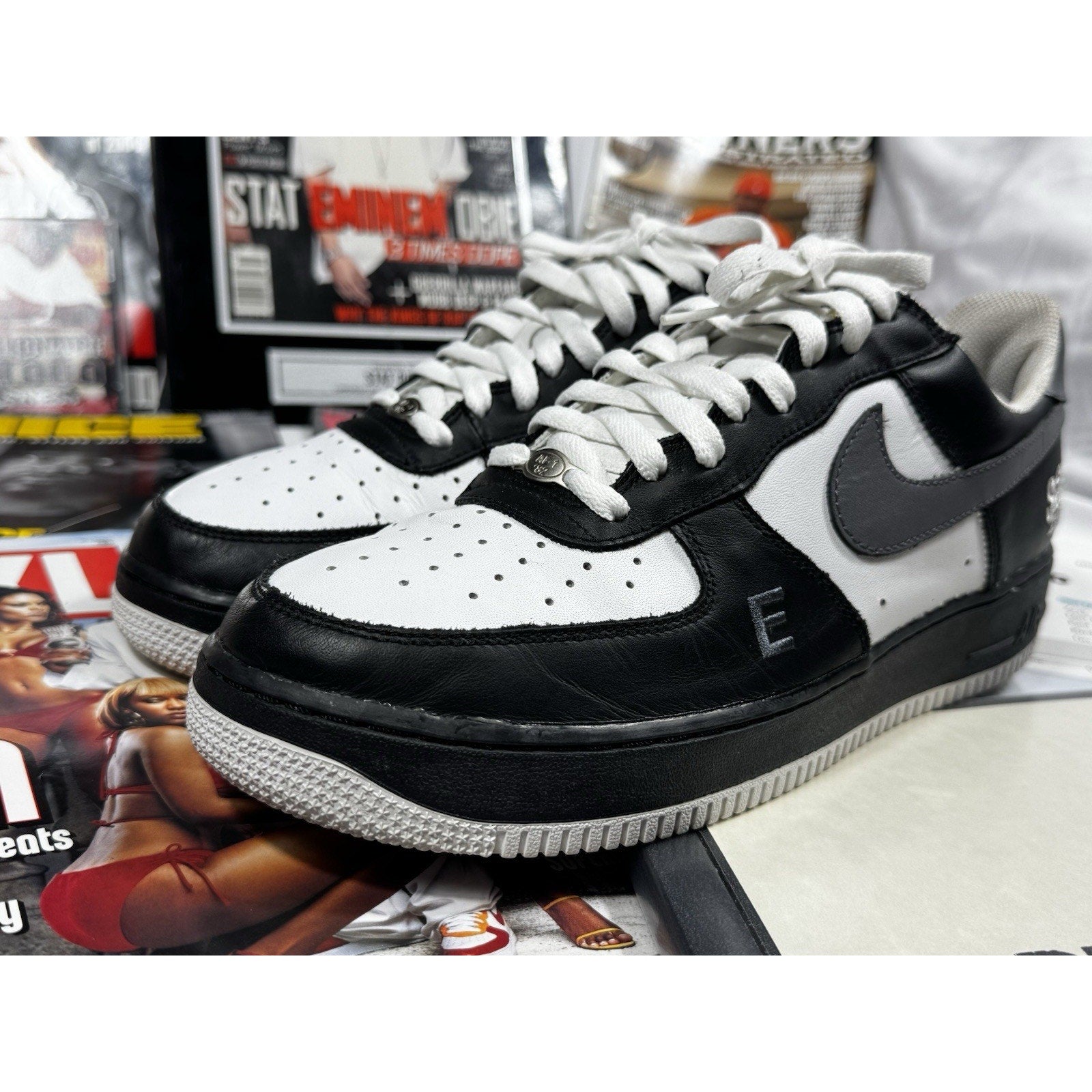 1/50 Nike Air Force 1 Eminem x Shady Records 10.5 2004 Friends & Family Only AF1
