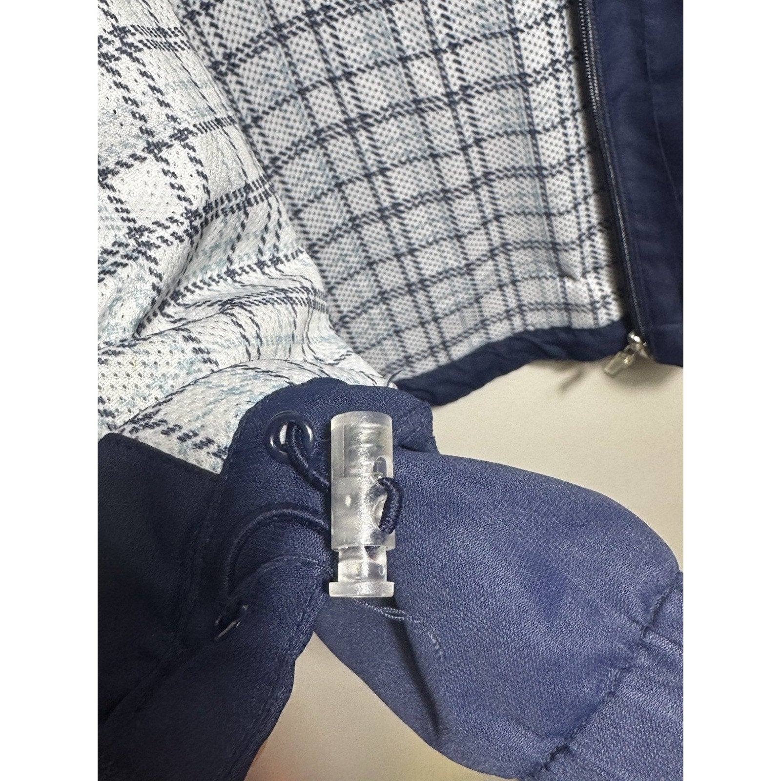 Vtg Wilson Lightweight Windbreaker Jacket Navy Blue Plaid Lined Full Zip Size L
